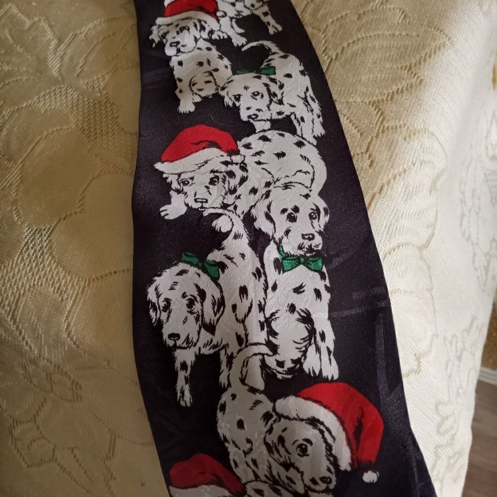 Addiction Dogs Dalmatians Christmas 100% Polyester